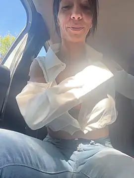 Soniaxxx31 online show from 04/17/26, 12:19