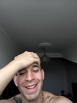Snapshot of hazarcannn chatting on 04/08/26, 04:45 hazarcannn online show from 04/08/26, 04:45