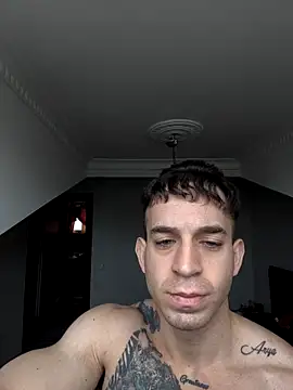 Snapshot of hazarcannn chatting on 04/22/26, 06:16 hazarcannn online show from 04/22/26, 06:16