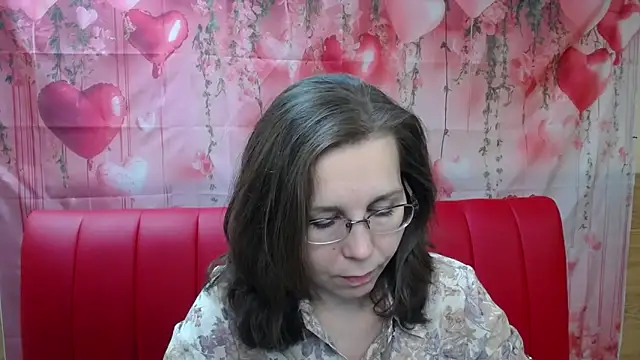 Snapshot of DaisyEdit chatting on 03/21/26, 06:18 DaisyEdit online show from 03/21/26, 06:18