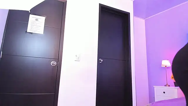 Snapshot of salome_moon_ chatting on 03/05/26, 11:50 salome moon online show from 03/05/26, 11:50