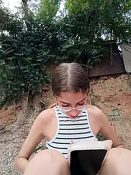 Vanneskk online show from 02/15/26, 02:58