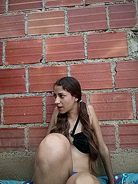 Vanneskk online show from 02/18/26, 07:43