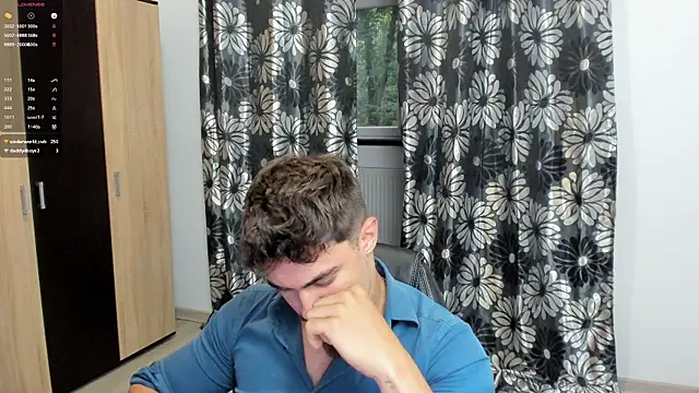 Snapshot of greekgod199 chatting on 05/23/26, 03:01 greekgod199 online show from 05/23/26, 03:01