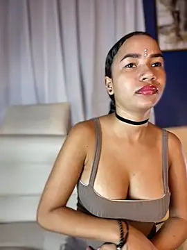 ZoeyFierce online show from 12/20/25, 01:51