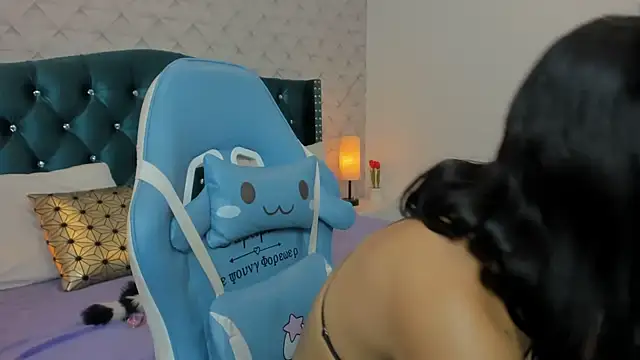 Snapshot of Valery_jame chatting on 06/25/26, 08:13 Valery jame online show from 06/25/26, 08:13