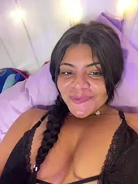 jeymi-aguirre online show from 12/17/25, 09:04