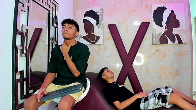 COUPLES BOYS online show from 02/20/26, 01:24