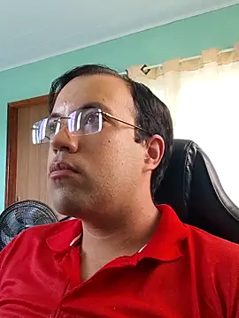 Snapshot of Silvakkfitk chatting on 04/07/26, 04:40 Silvakkfitk online show from 04/07/26, 04:40