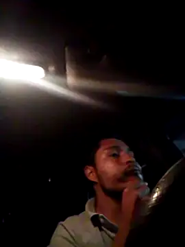 cristian112090 online show from 12/21/25, 07:37