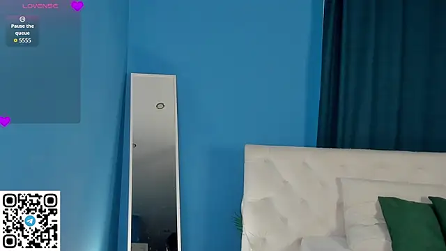 Snapshot of Vonen_Ray chatting on 04/14/26, 09:26 Vonen Ray online show from 04/14/26, 09:26