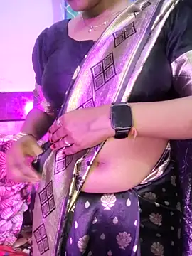 Snapshot of Muskan4156 chatting on 02/14/26, 10:23 Muskan4156 online show from 02/14/26, 10:23