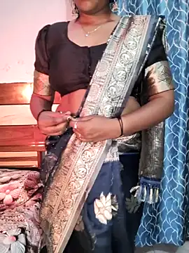 Snapshot of Muskan4156 chatting on 04/14/26, 04:07 Muskan4156 online show from 04/14/26, 04:07