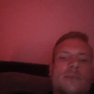 Snapshot of chriss13fc chatting on 04/24/26, 06:16 chriss13fc online show from 04/24/26, 06:16