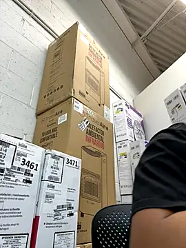 Snapshot of aelor2028 chatting on 11/30/25, 08:46 aelor2028 online show from 11/30/25, 08:46