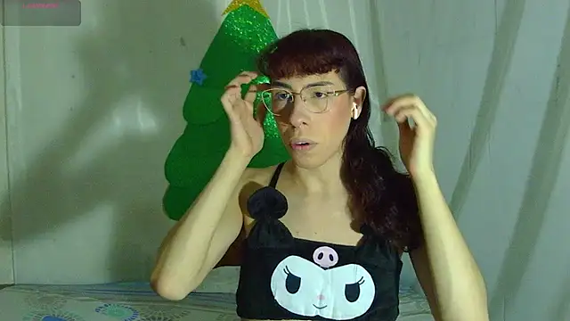 kattycat   online show from 12/19/25, 05:03