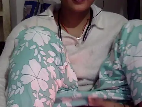 Hot Princess2000 online show from 01/08/26, 07:27