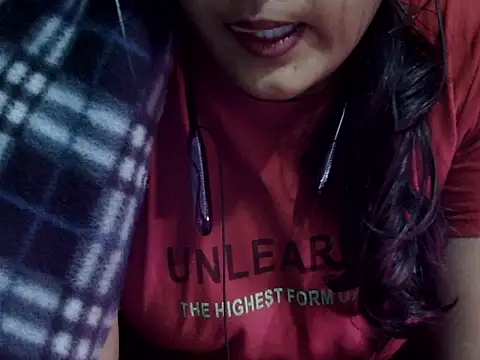 Hot Princess2000 online show from 01/10/26, 07:26