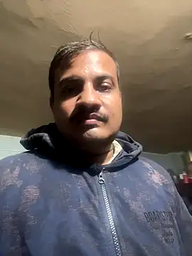 Snapshot of Saxymood1111 chatting on 11/27/25, 03:58 Saxymood1111 online show from 11/27/25, 03:58