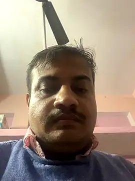 Snapshot of Saxymood1111 chatting on 11/28/25, 05:43 Saxymood1111 online show from 11/28/25, 05:43