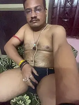 Snapshot of Saxymood1111 chatting on 11/30/25, 07:34 Saxymood1111 online show from 11/30/25, 07:34