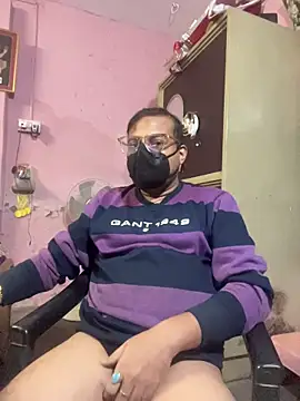 Saxymood1111 online show from 12/16/25, 07:02