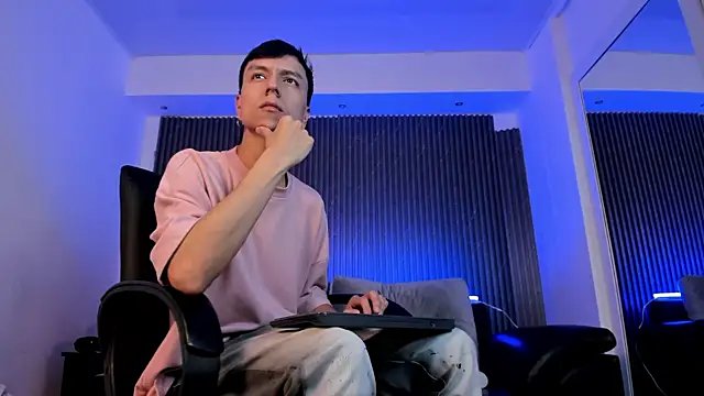 Bastthianxxx online show from 11/29/25, 07:50