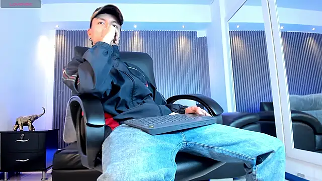 Bastthianxxx online show from 12/18/25, 07:42