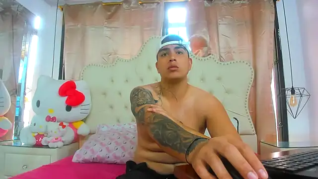 TomasANDalejo online show from 11/28/25, 01:36