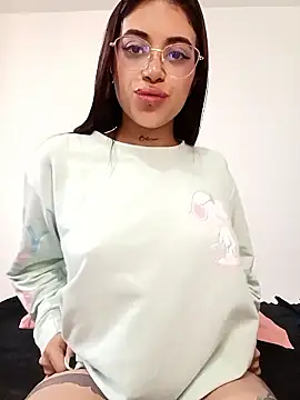 Violett  Rose online show from 01/14/26, 12:11