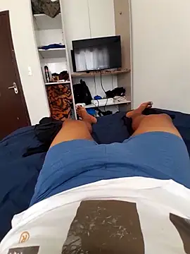 Snapshot of marco_Anthony75 chatting on 11/29/25, 02:42 marco Anthony75 online show from 11/29/25, 02:42