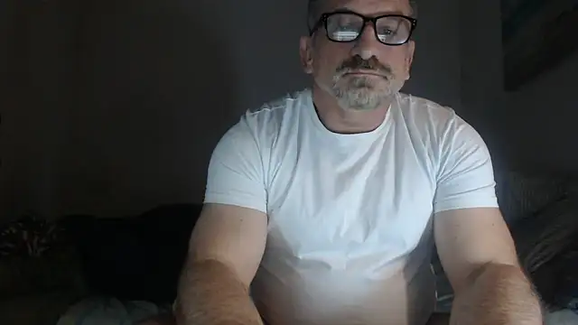 Snapshot of Mauro7788 chatting on 11/28/25, 06:32 Mauro7788 online show from 11/28/25, 06:32