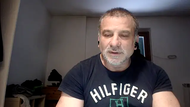 Snapshot of Mauro7788 chatting on 03/13/26, 02:01 Mauro7788 online show from 03/13/26, 02:01