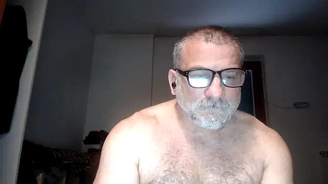 Snapshot of Mauro7788 chatting on 04/15/26, 03:30 Mauro7788 online show from 04/15/26, 03:30