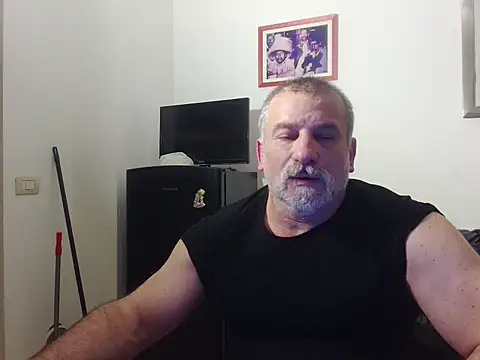 Snapshot of Mauro7788 chatting on 04/25/26, 10:18 Mauro7788 online show from 04/25/26, 10:18