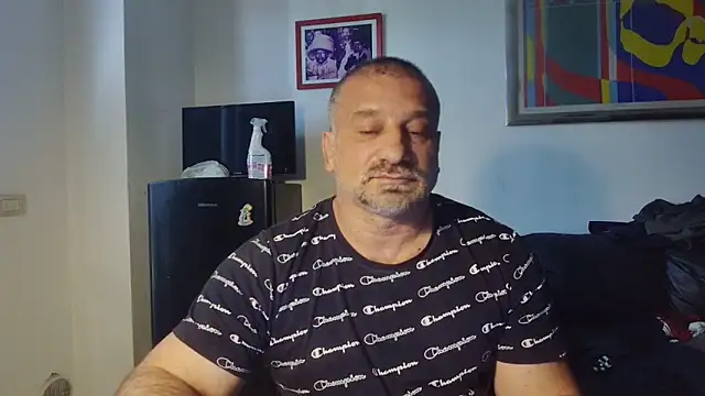 Snapshot of Mauro7788 chatting on 05/10/26, 10:42 Mauro7788 online show from 05/10/26, 10:42