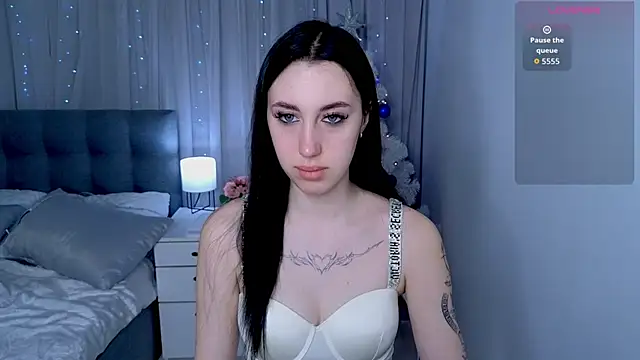 Miss  Linn online show from 12/16/25, 07:24