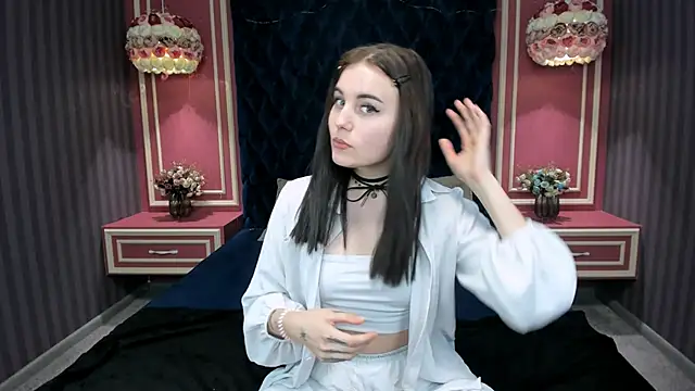 Snapshot of Ambergoeshard chatting on 11/28/25, 01:03 Ambergoeshard online show from 11/28/25, 01:03