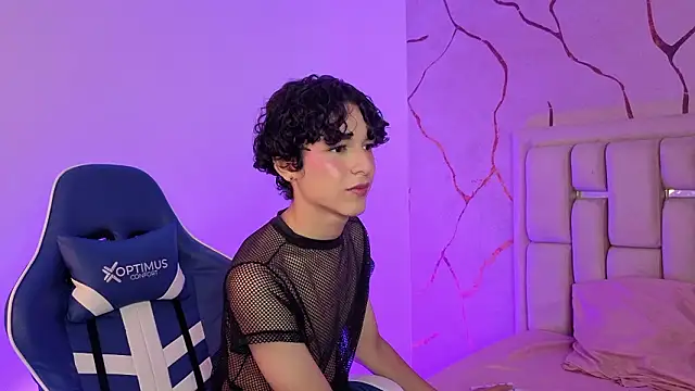 SthepanodiMonaco online show from 03/20/26, 03:55