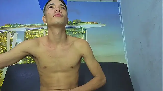 Snapshot of Melanny-hot-tonny chatting on 12/14/25, 06:41 Melanny-hot-tonny online show from 12/14/25, 06:41