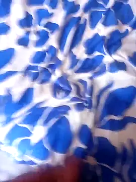 Snapshot of aya4557 chatting on 03/29/26, 12:05 aya4557 online show from 03/29/26, 12:05