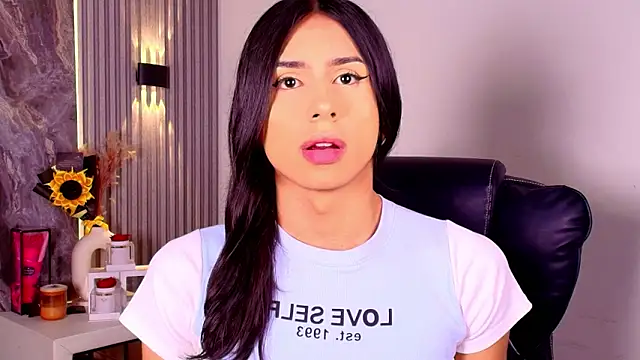 Caroline foster1 online show from 03/20/26, 12:10