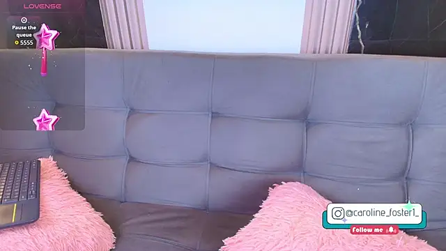 Snapshot of Caroline_foster1 chatting on 05/18/26, 01:06 Caroline foster1 online show from 05/18/26, 01:06