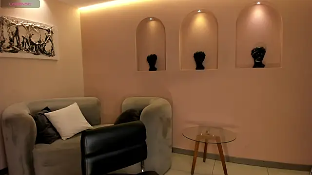 Snapshot of RossiRivers chatting on 04/05/26, 12:13 RossiRivers online show from 04/05/26, 12:13