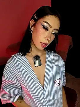 Snapshot of Ounla_Sweet chatting on 04/03/26, 04:21 Ounla Sweet online show from 04/03/26, 04:21