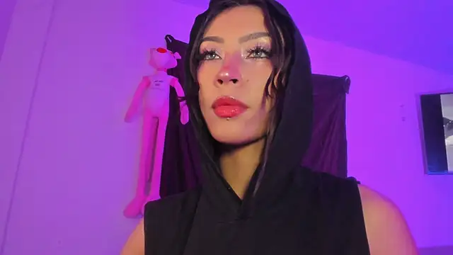 Snapshot of Ounla_Sweet chatting on 07/01/26, 05:53 Ounla Sweet online show from 07/01/26, 05:53