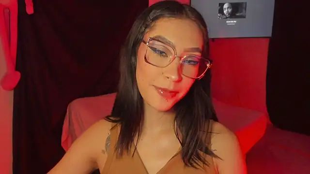 Snapshot of Ounla_Sweet chatting on 07/14/26, 03:55 Ounla Sweet online show from 07/14/26, 03:55