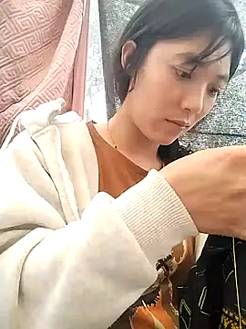 Alibabapi online show from 02/17/26, 04:42