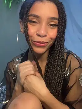 Snapshot of Lillith_Bloom chatting on 03/11/26, 01:06 Lillith Bloom online show from 03/11/26, 01:06