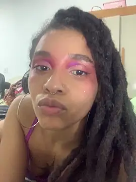 Snapshot of Lillith_Bloom chatting on 04/20/26, 12:13 Lillith Bloom online show from 04/20/26, 12:13